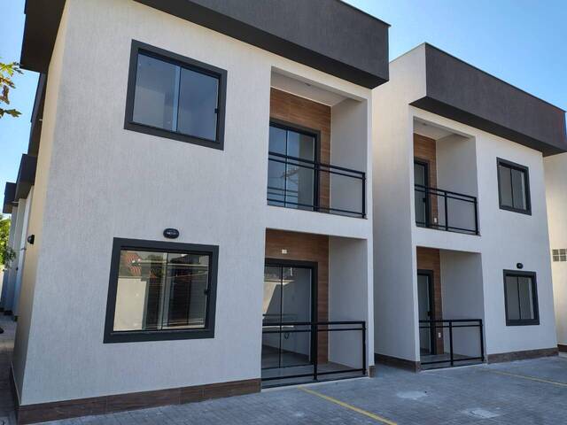 #3 - Apartamento para Venda em Maricá - RJ